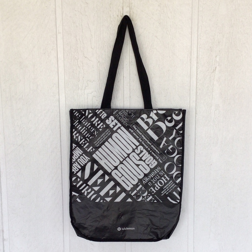 LULULEMON LARGE MANIFESTO REUSABLE TOTE BAG